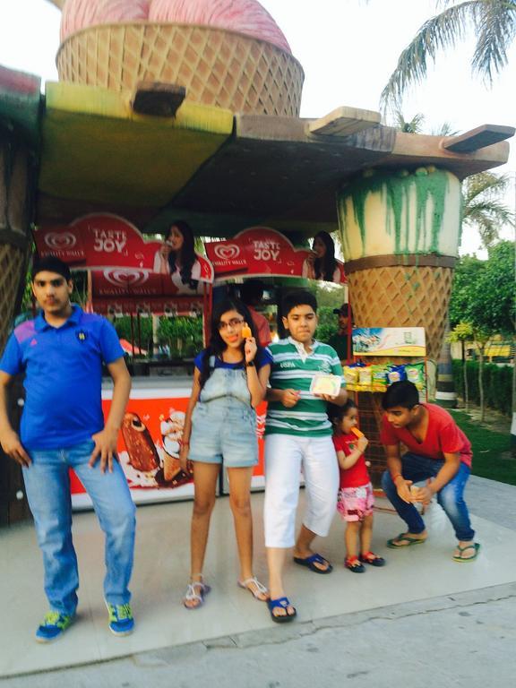 Hotel Hardy'S World Ludhiana Exterior foto